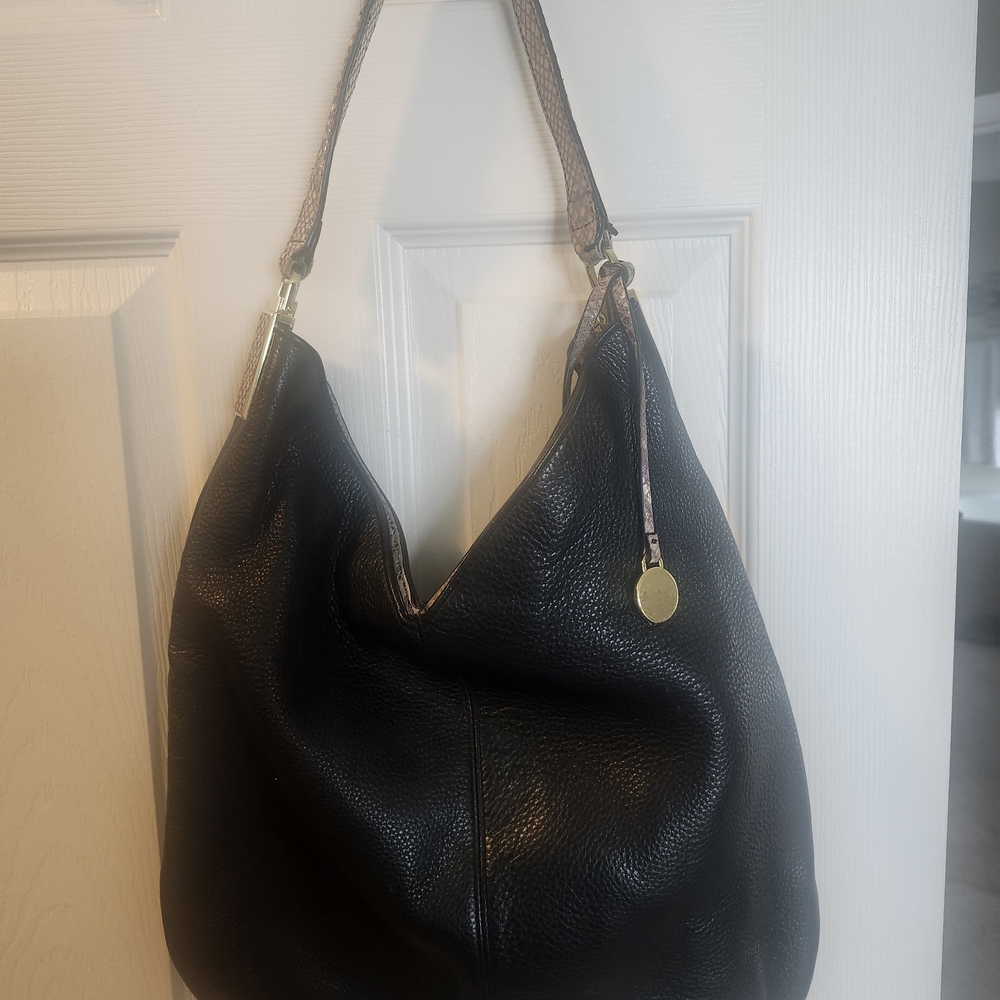 G.I.L.I. Black Leather Hobo Bag